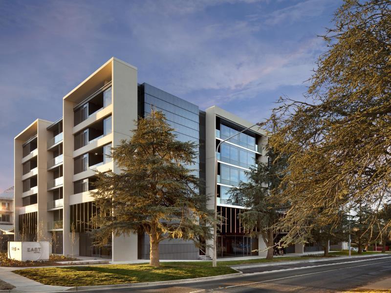 East Hotel And Apartments Canberra Exterior foto